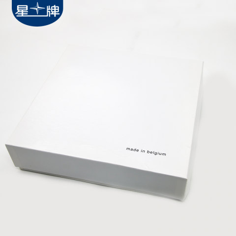 国产日本三级片在线看 雅乐美中式白球